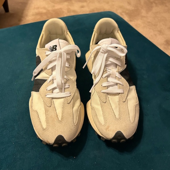 New Balance 327 Athletic Shoes in navy and white - Picture 5 of 5